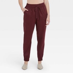 A New Day Women’s High-Rise Jogger Pants - M - Burgundy